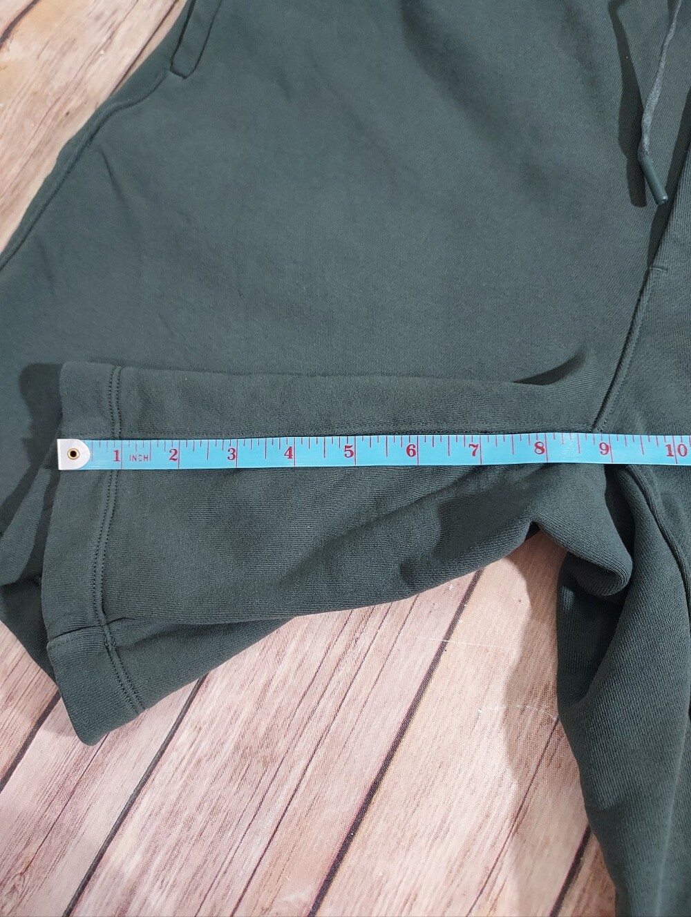 Lululemon Men's Relaxed Fit French Terry Shorts Green 9" Medium - Picture 13 of 14